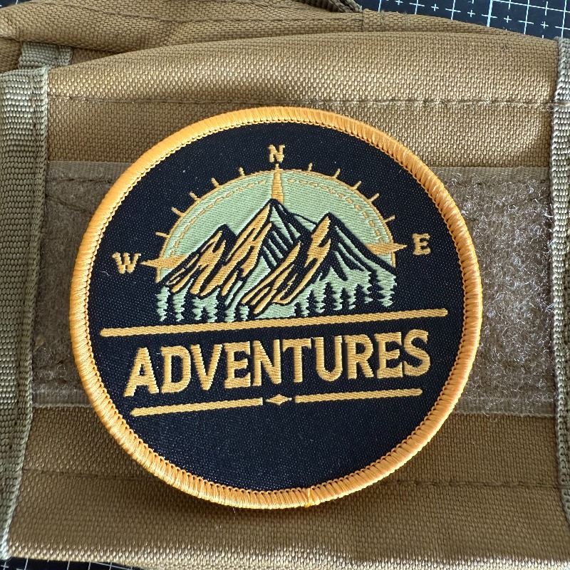 Parche Bordado con Brújula de  - Outdoor Adventure Backpack reseña y precio